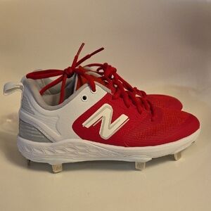 New Balance Women's FreshFoam X Velo V3 Metal Baseball/Softball Cleats